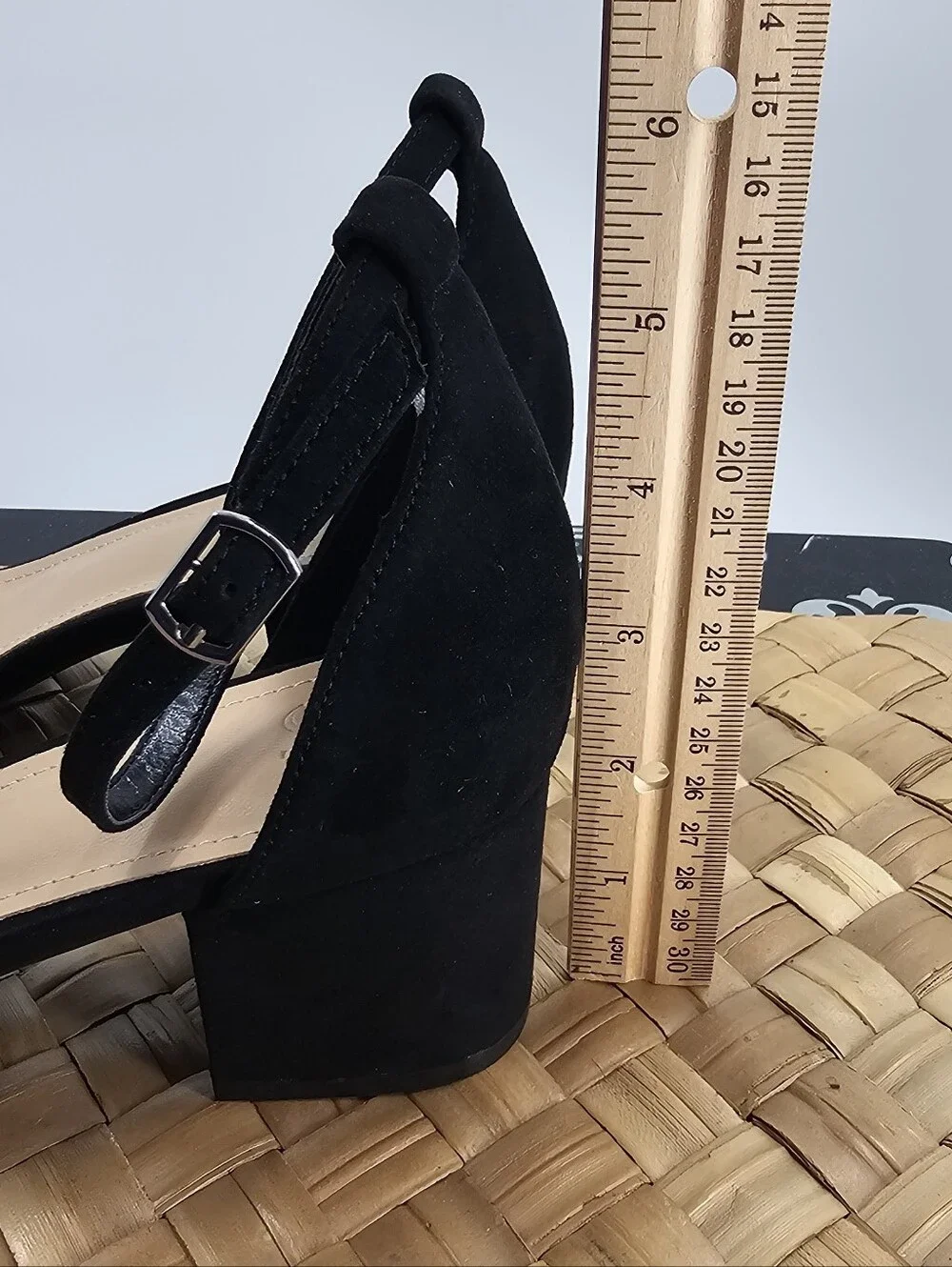Black Heels Open Toe Low Block Summer Sandals Size 8.5